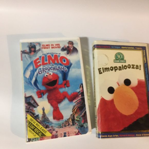 LOT OF 2 SESAME STREET ELMO VHS TAPES ELMO grouchland ELMOPALOOZA ELMO untested - Picture 1 of 5